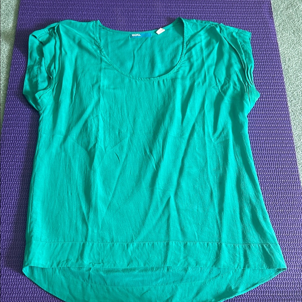 100% Silk Teal Women's Top BDG size Small